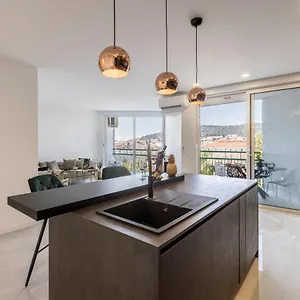 Apartman Carmen - Luxury 2-bedroom - Downtown, Split
